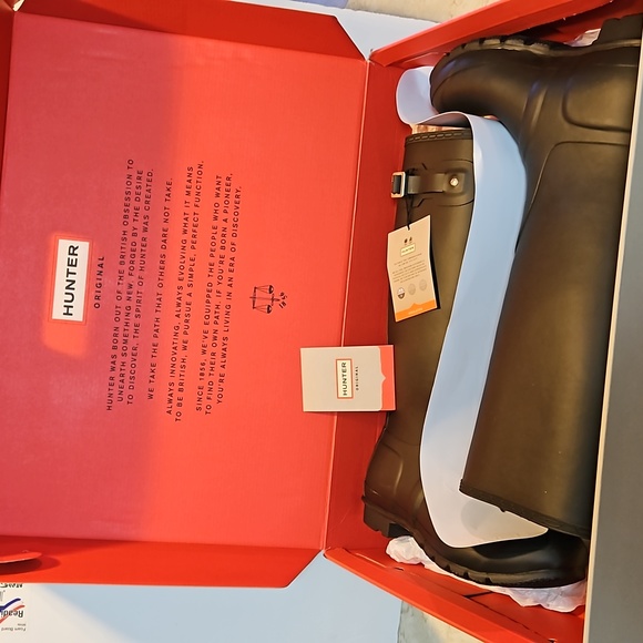 (NWT) TALL HUNTER BOOTS - Picture 9 of 9